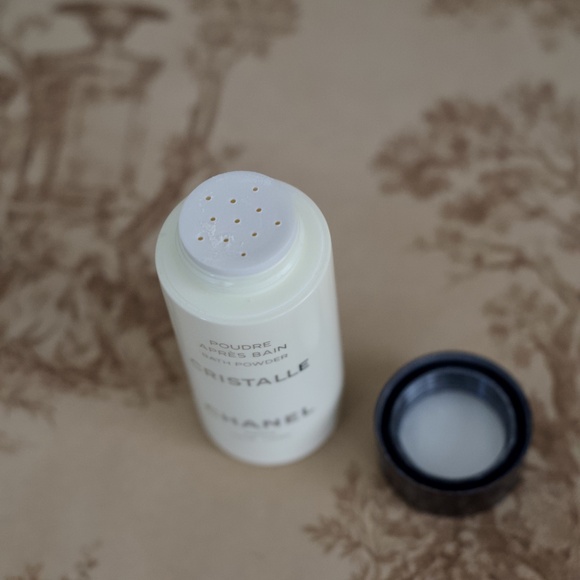 Rare Vintage CHANEL CRISTALLE Talc Bath Powder - Picture 11 of 12